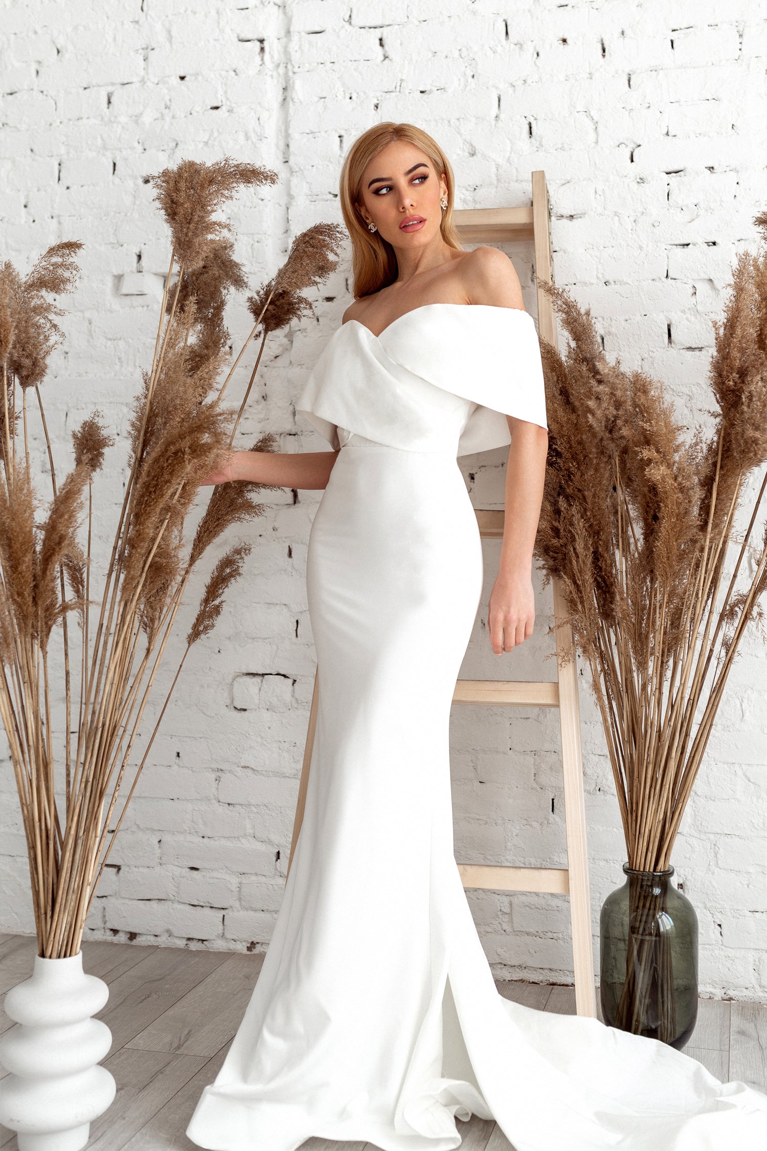 White store mermaid gown