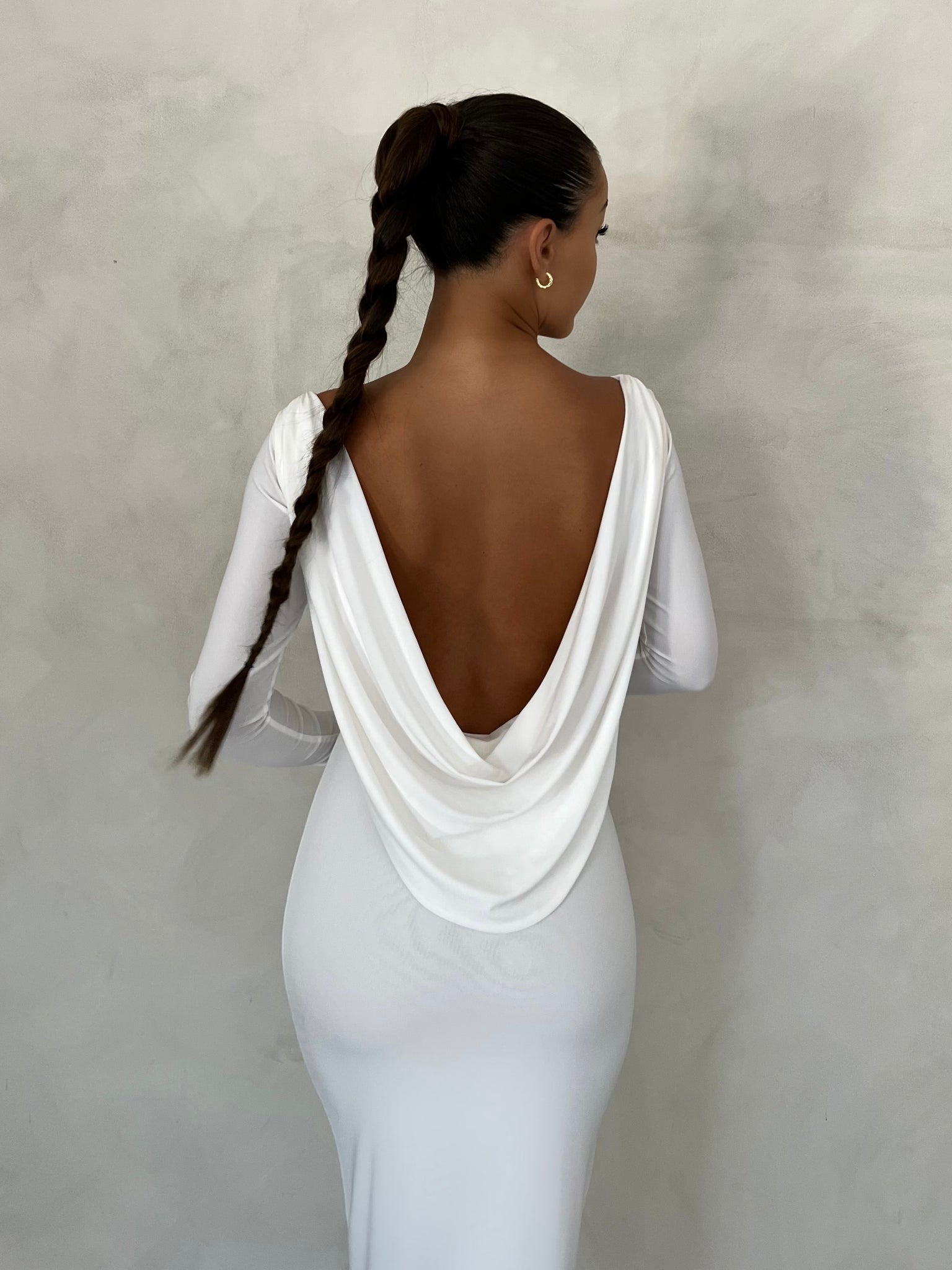 New Blaque Label Backless Long Sleeve offers Dress M