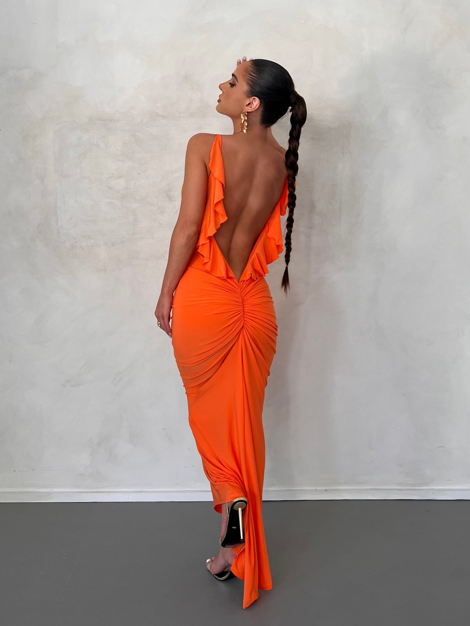 MÉLANI The Label BELLA Low Back Midi Dress