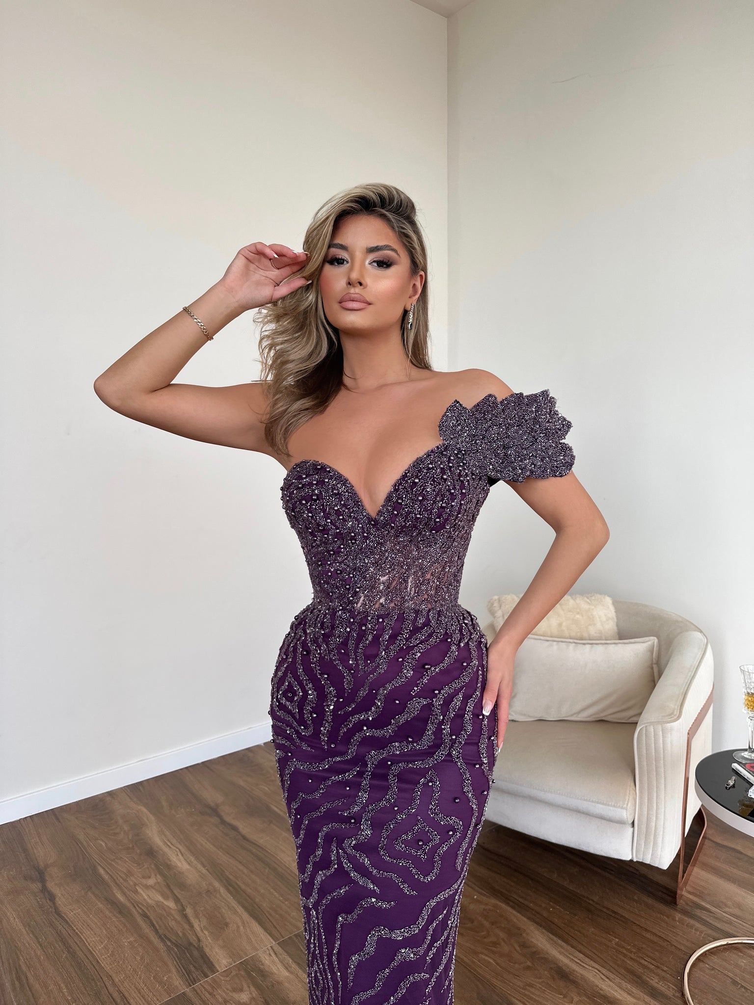 Purple dress one on sale shoulder