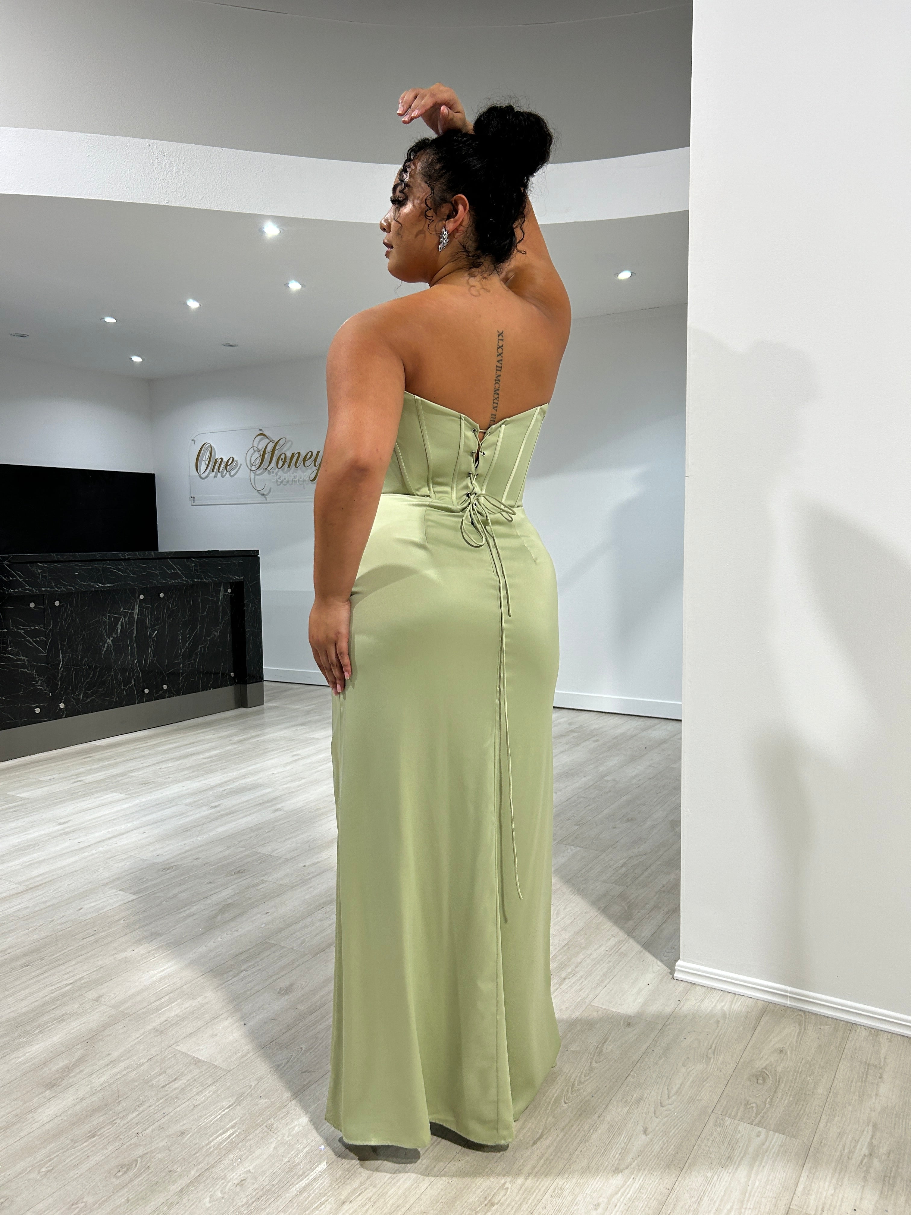 TYRA Off-Shoulder Removable Strap Boned Corset Satin Bridesmaid Prom Dress