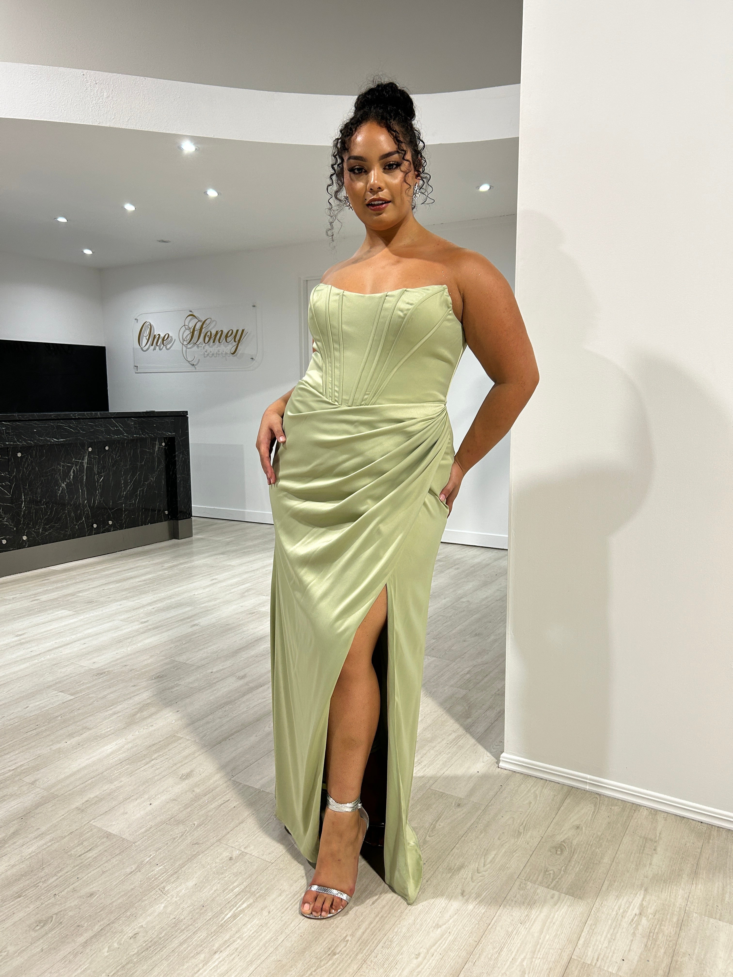 TYRA Off-Shoulder Removable Strap Boned Corset Satin Bridesmaid Prom Dress