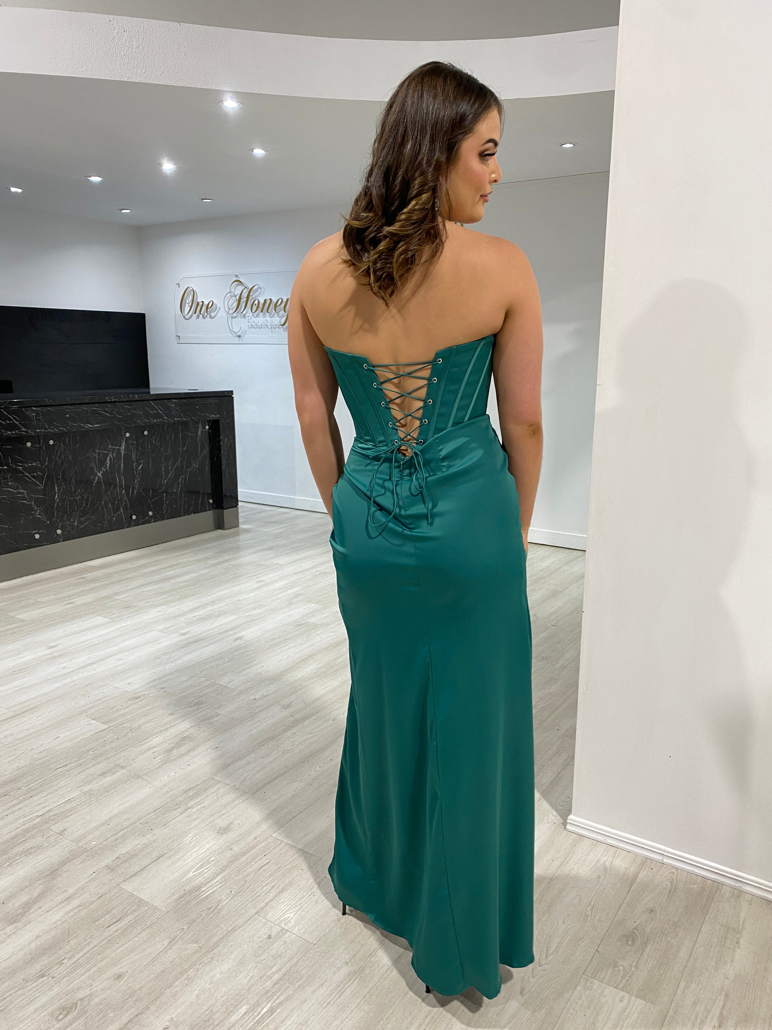 TYRA Off-Shoulder Removable Strap Boned Corset Satin Bridesmaid Prom Dress