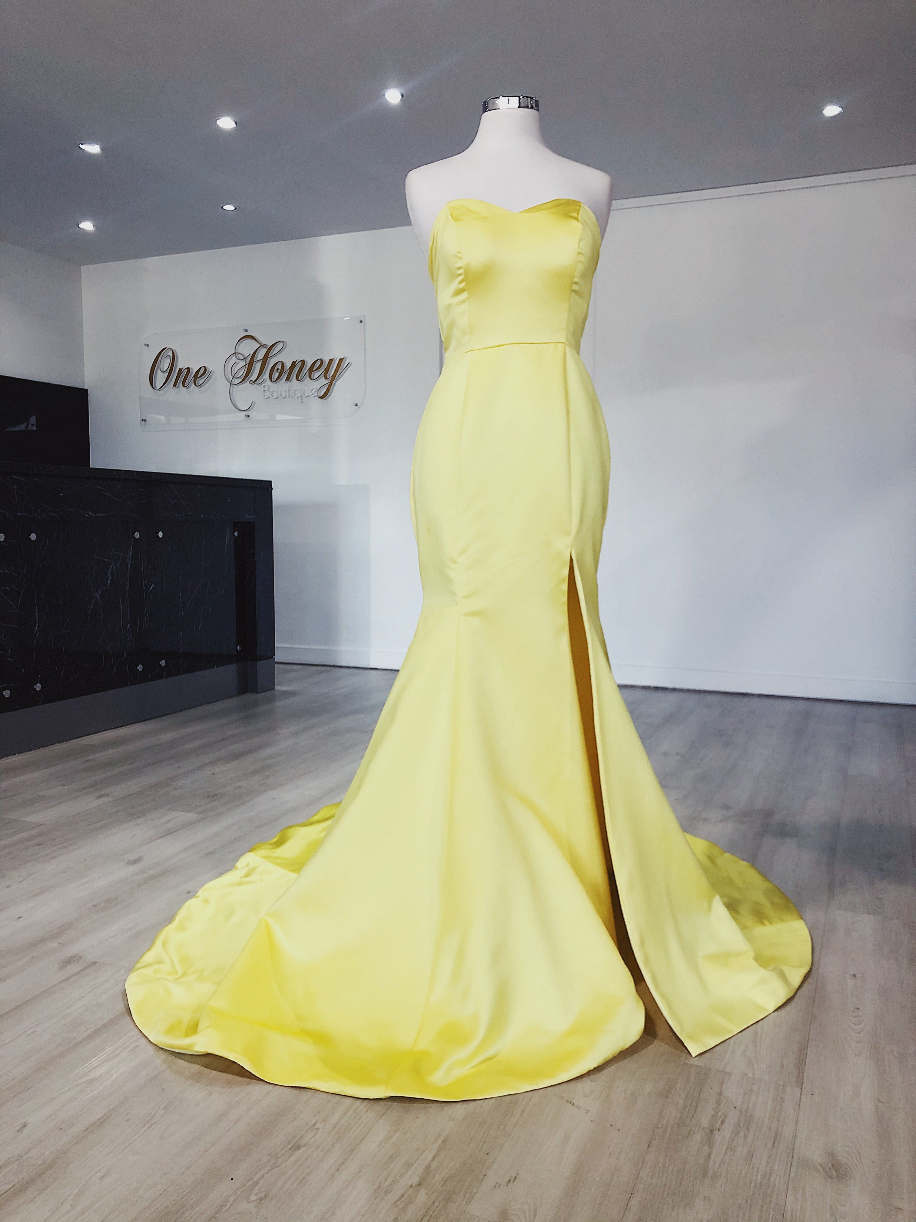 Honey Couture DAISY Strapless Mermaid Train Formal Dress