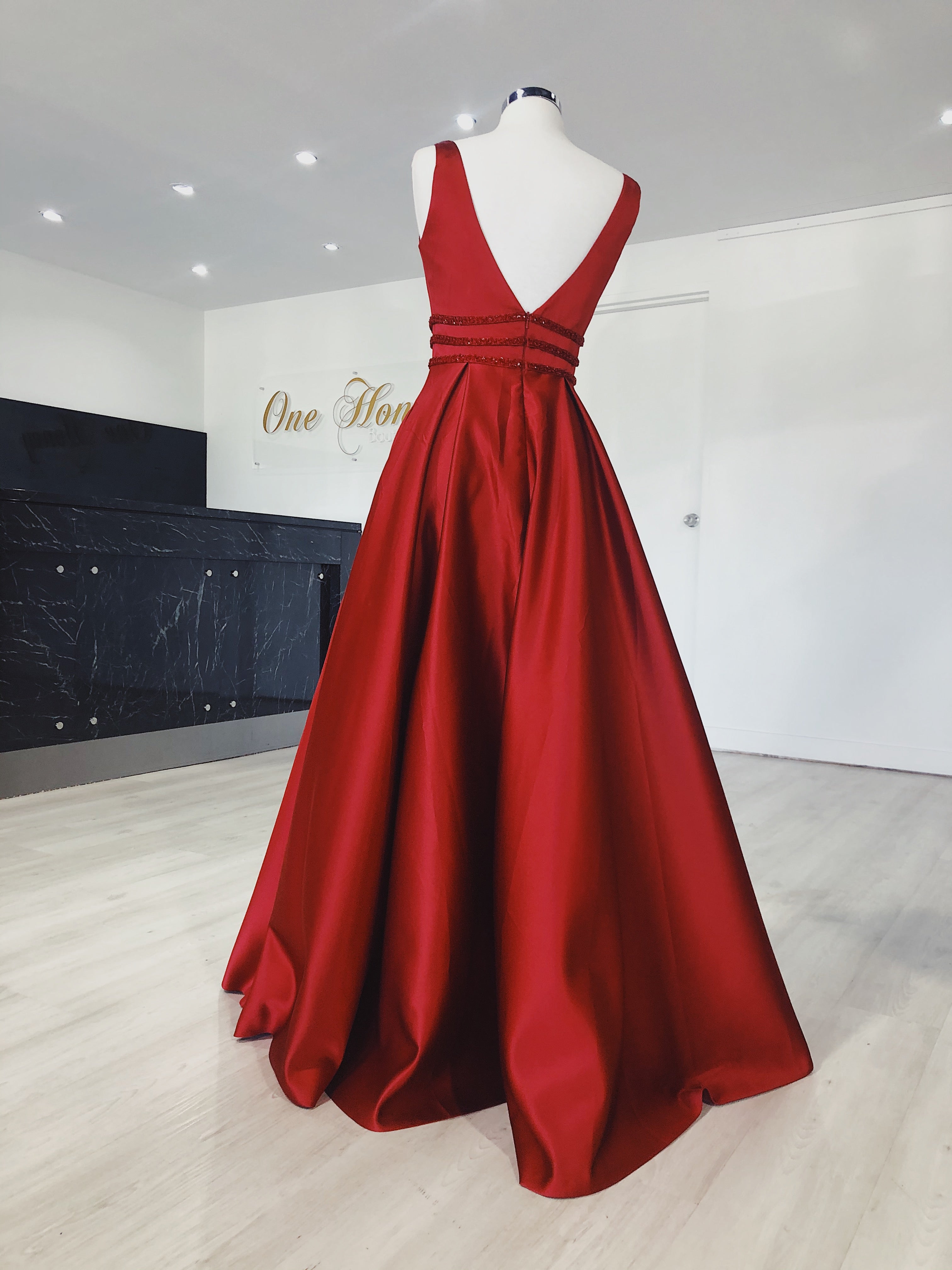 Full skirt formal gown sale