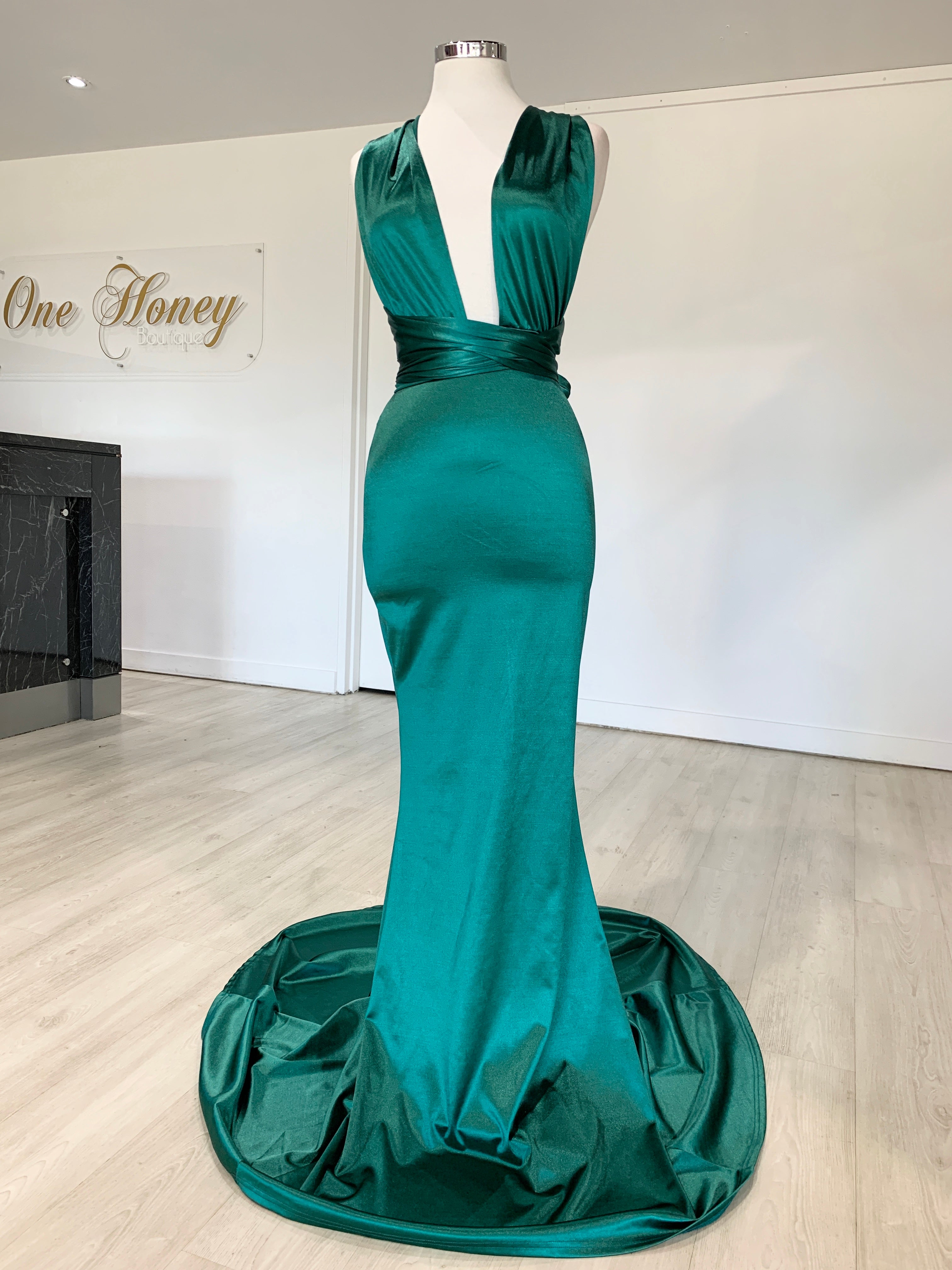 Green silk hot sale evening gown