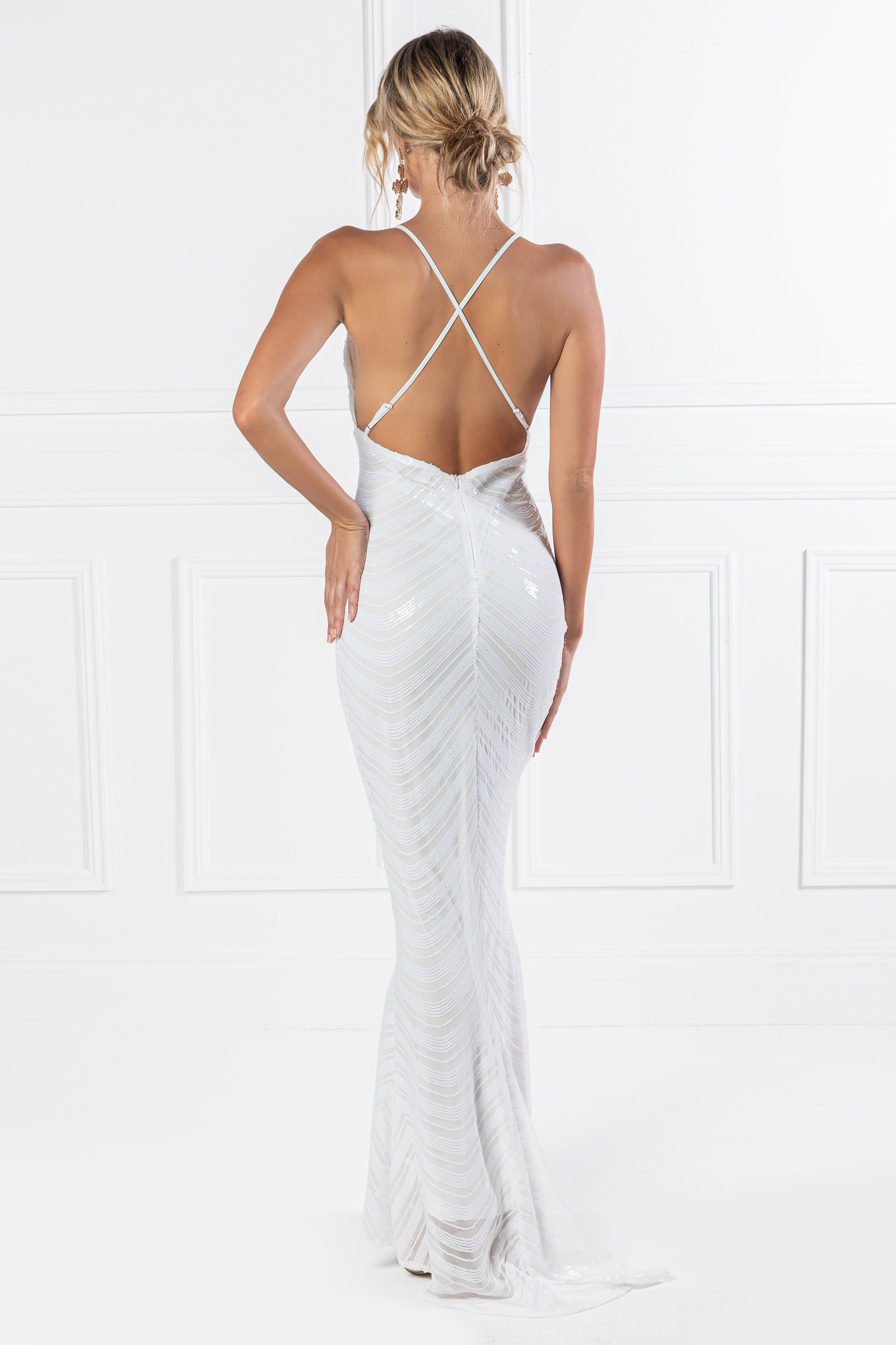 White maxi best sale dress afterpay