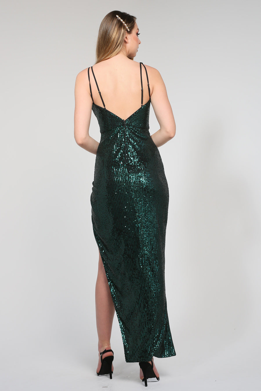 Green sequin best sale cocktail dress