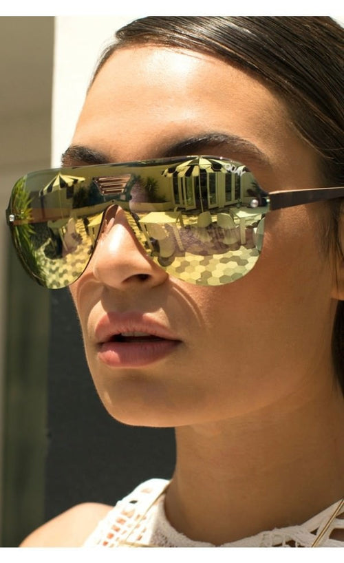 Quay Australia Showtime Gold Mirror Designer Sunglasses